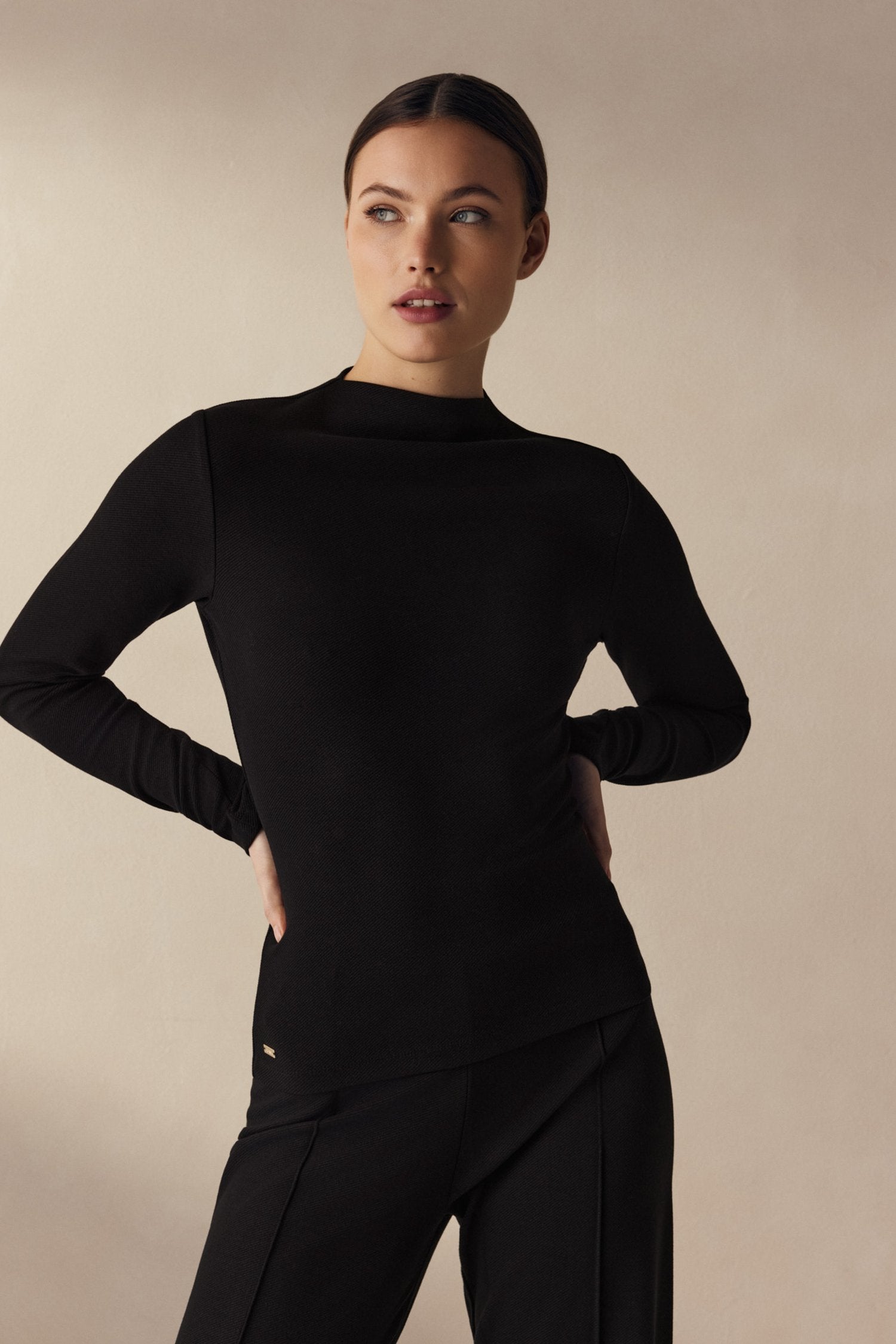Forest Mock Neck Top - Black