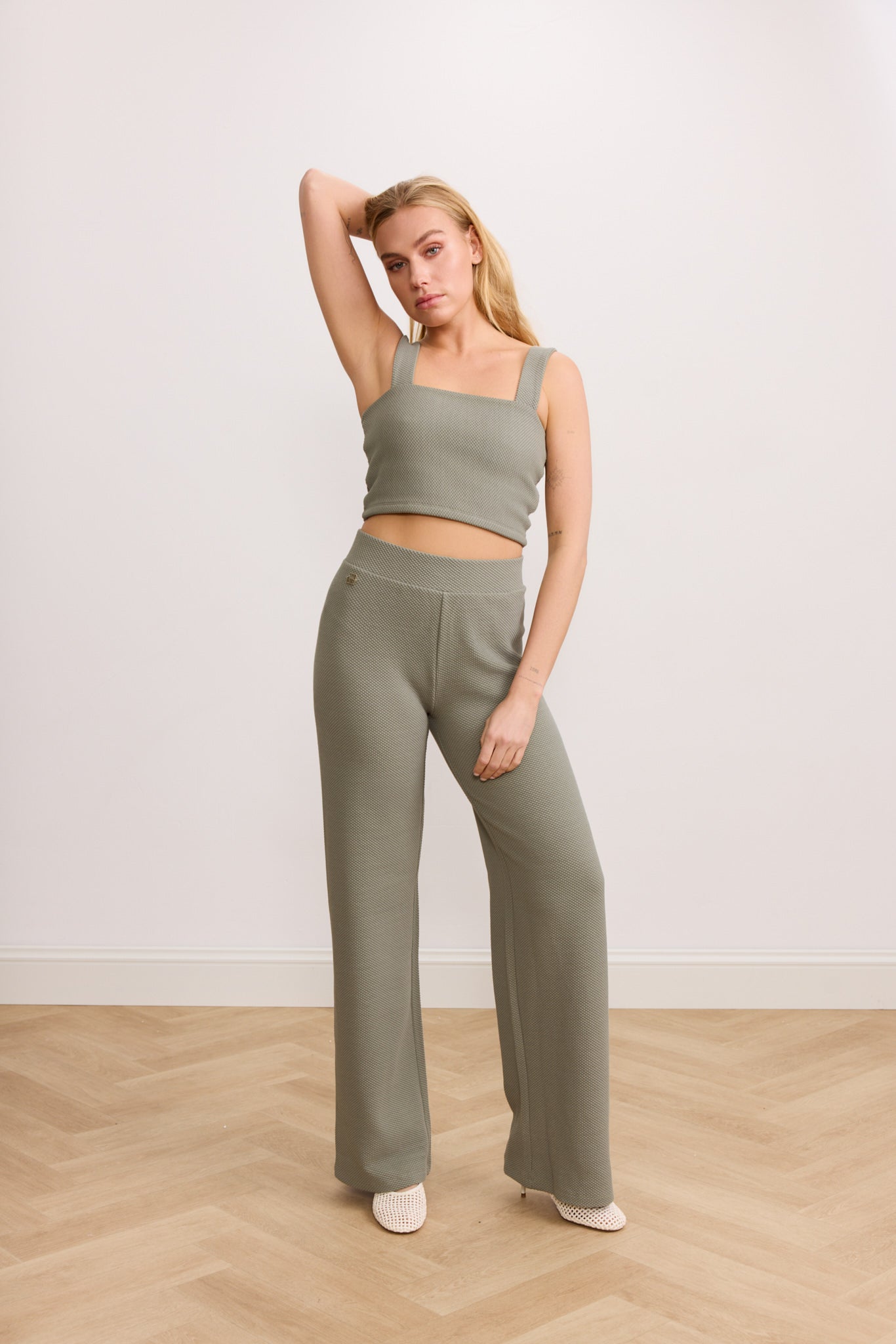 MOON Flare pants - Olive