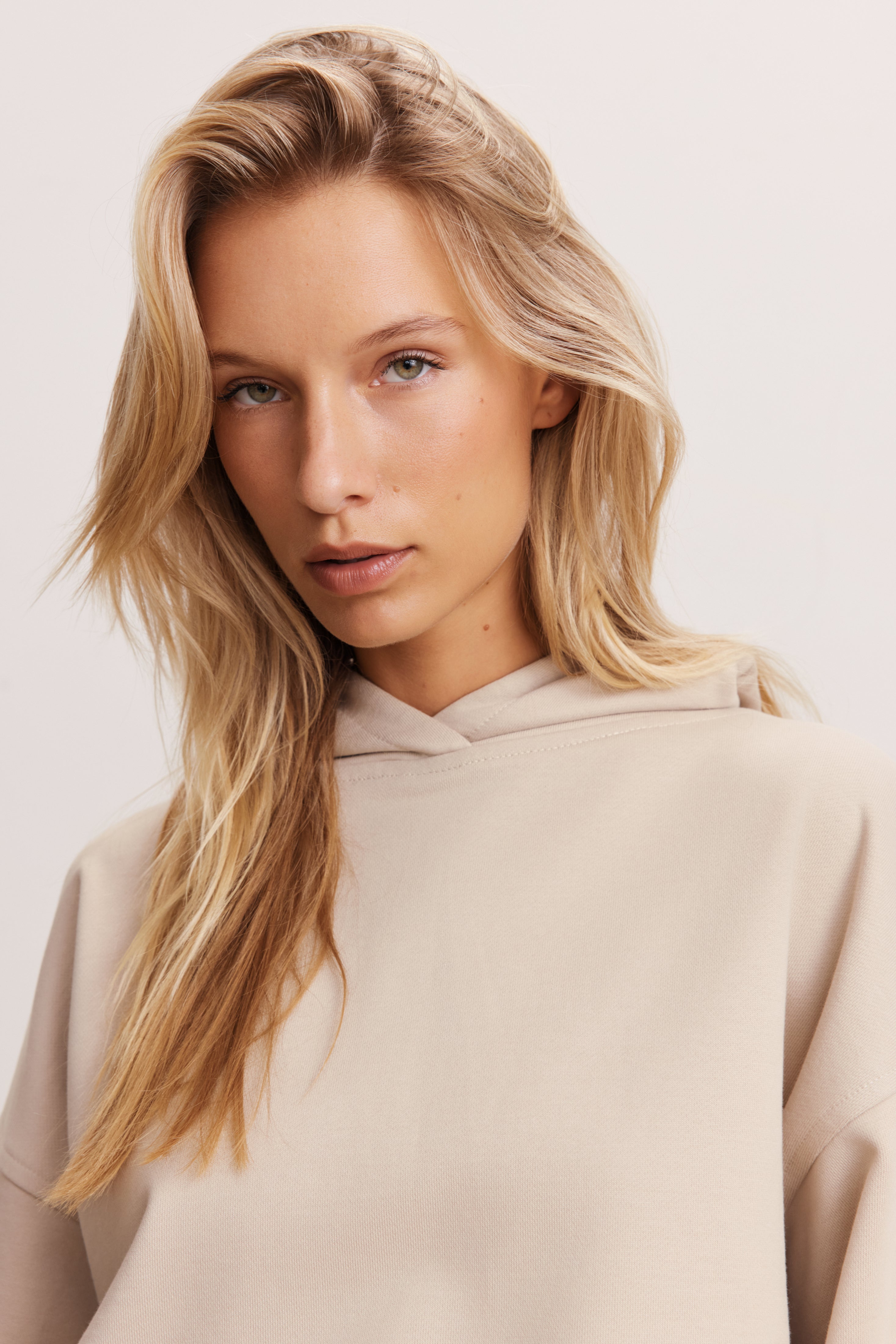 Amelia Cropped Hoodie - Feather